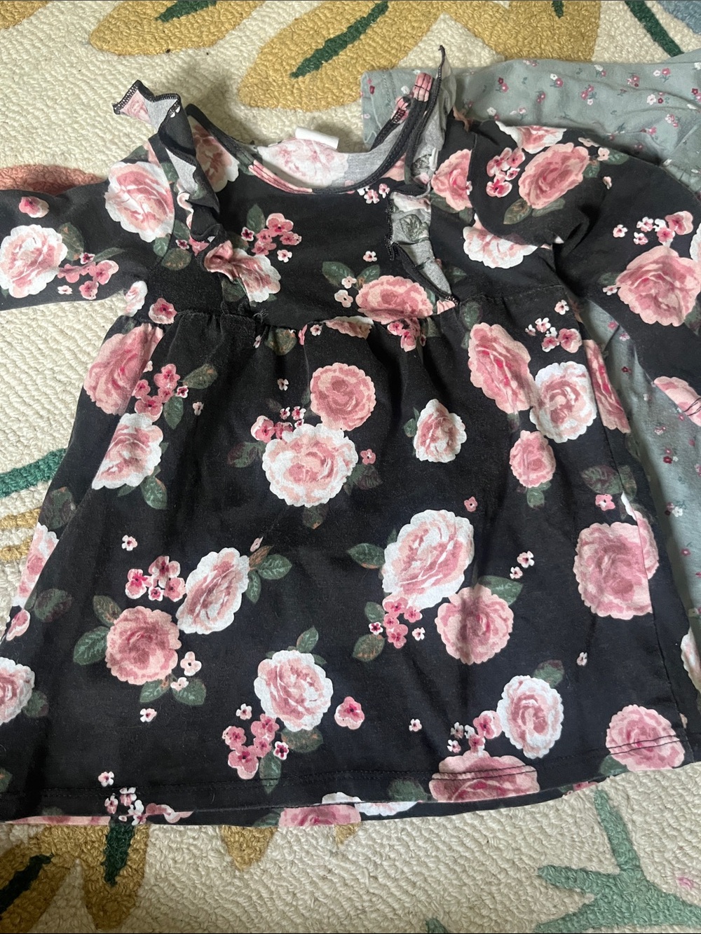 Baby girl 6 month Floral dresses H&M - Picture 2 of 4